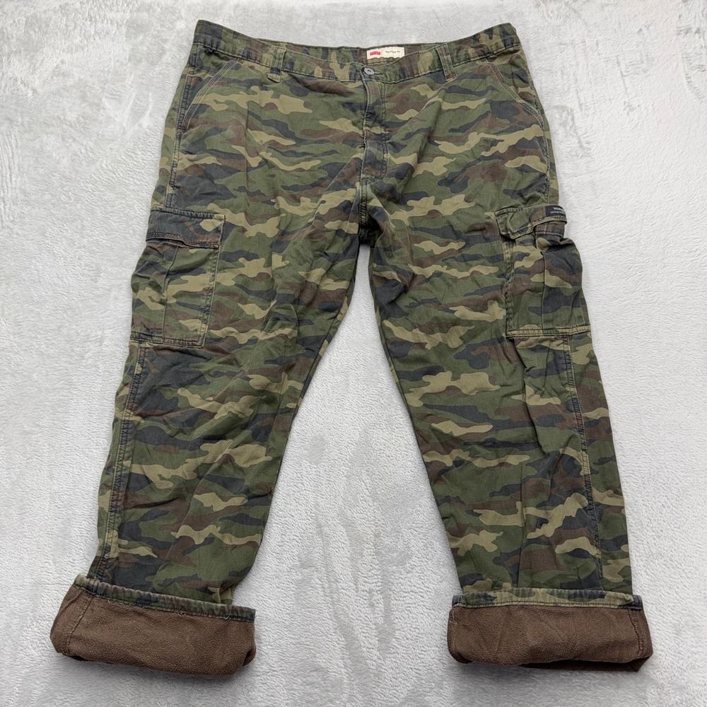 Wrangler Cargo Pants Mens 42x30 Green Camo Fleece Lined Relaxed Fit Utility Work